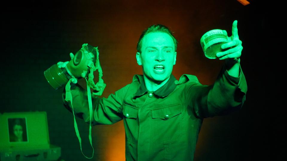 Karinthy Színház 152 lépés Auschwitz felé